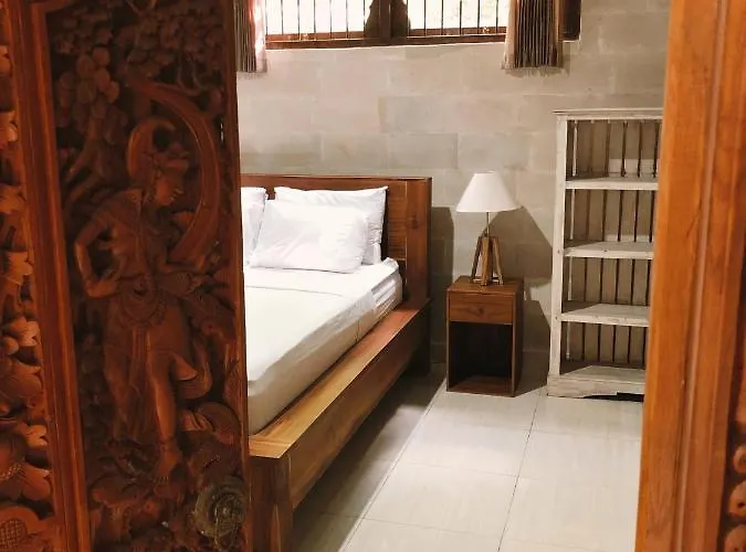 Darma Yogi House 3*