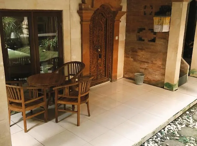 Konukevi Darma Yogi House