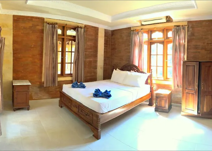 Pensión Darma Yogi House 3*